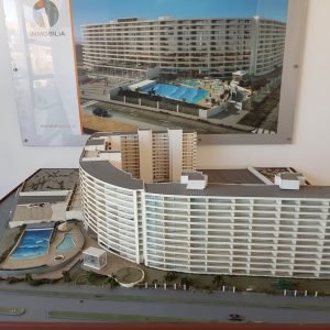 maqueta-piscina-con-olas-1.jpg